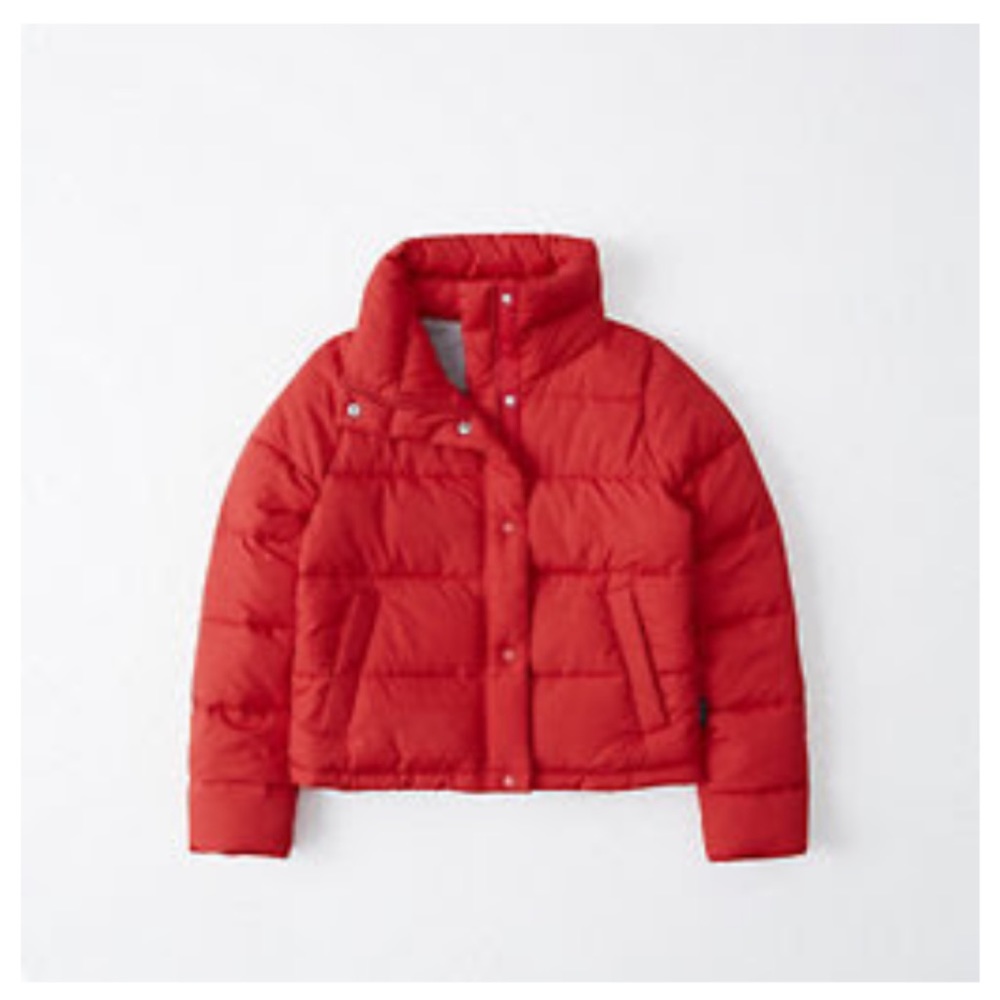 Abercrombie Women’s Mini Puffer Jacket in Red - Size Medium